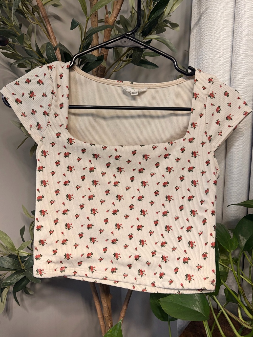 Floral Square-Neck Crop Top - Cream with Red Floral